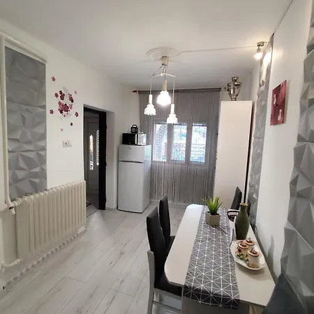 Kerekes Vendeghaz Apartment Debrecen