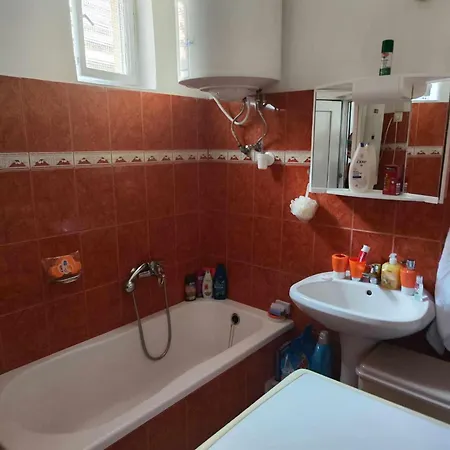 Kerekes Vendeghaz Apartman *